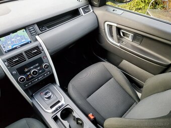 Land Rover Discovery Sport 2.0 TD4 AWD 110kW AT - 12