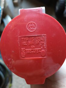 Zásuvky, zástrčky 400V. 16A, 32A. 4 a 5ti kolík - 12