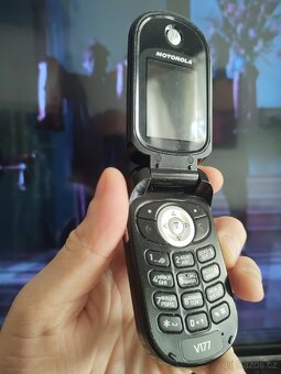 Motorola V177 - 12