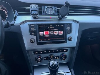 VW Passat B8 2.0 TDI Variant - 12