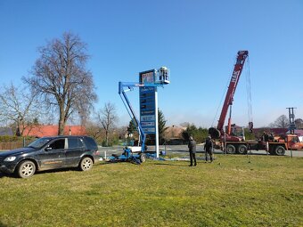 Pronájem přípojných plošin 12 a 17 metrů,7 dní v týdnu - 12