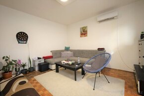 ☀Vodice(HR)-zariadený 3 izbový apartmán 73 m2 na prízemí - 12