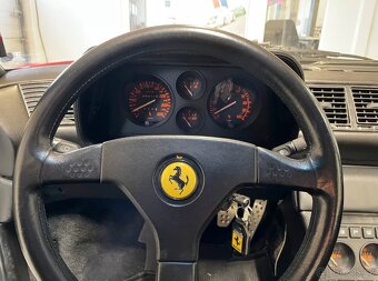Ferrari 348 TB – klasika, která chytne za srdce - 12