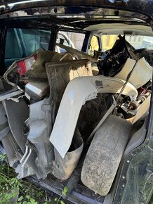 Nahradni dily t5 - 12