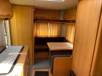 Obytný karavan Chateau Cantara 450 - 12