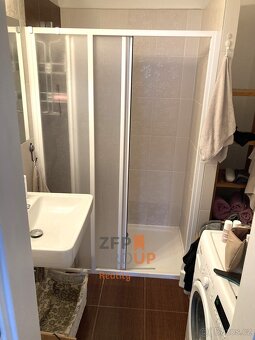 Pronájem bytu 2+kk o rozloze 50 m², ulice Zdoňovská, Praha - - 12