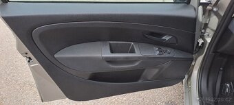 Fiat Grande Punto 1.2 najeto 78 000 km 1 maj. koupeno v ČR - 12