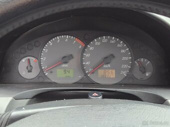 Ford Cougar 2.5 V6 - 12