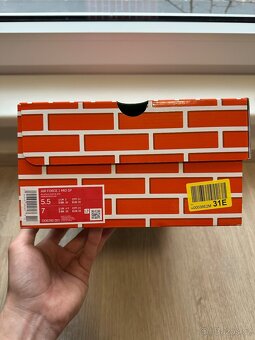 Off White x Nike Air Force 1 Mid Black - 12