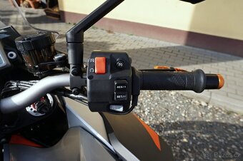 KTM SUPERDUKE 1290GT 2017 // KUFRY //SERVIS - 12