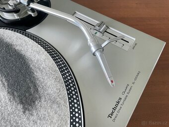Technics SL 1210 mk2 - 12