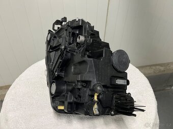 Škoda Scala LED světlomet přední pravý -  657941016A - 12