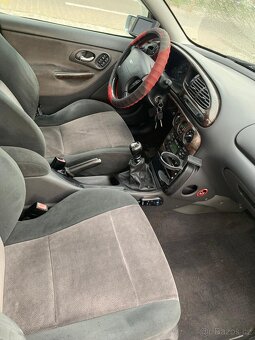 Ford Mondeo, 2,5 benzín, 125kw, rok 2000, GHIA, STK do 04/27 - 12