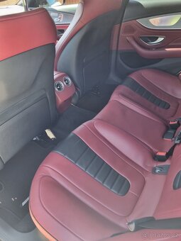 Mercedes benz CLS Coupe 400D AMG - 12