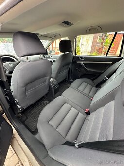 Škoda Octavia 2 Combi 1.6 - 12