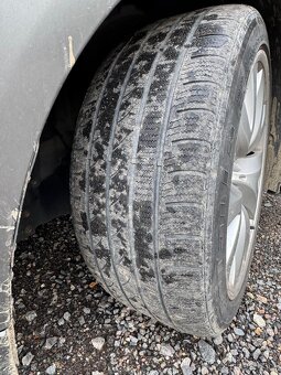 BMW e65 730d 2003 - 12