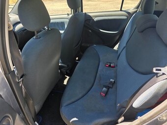 Toyota Yaris 1,0 VVT-i - 12