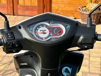 SYM Orbit III 125 - 12