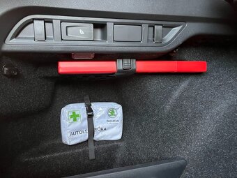 Škoda Octavia 4 combi 2.0TDi sportline 7DSG 1.maj Odečet DPH - 12
