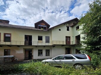 Prodej velkého domu k rekonstrukci na úpatí Českého ráje - 12