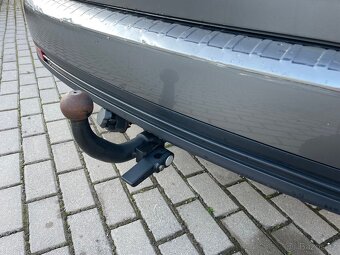VW Touran 1,6MPi 75kW 7míst ZÁRUKA - 12