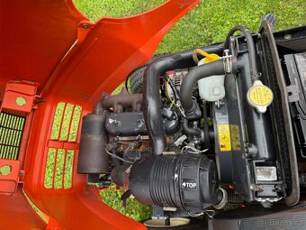 Profesionální traktor Kubota G21 - 12