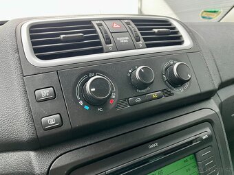 Škoda Fabia 1.4i 16V 63kW ŠÍBR Tempomat ESP AUX Senzory - 12