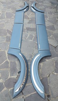 Plastové lemy Ssangyong Rexton - 12