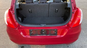 SUZUKI SWIFT 1.2i GL 4x4 - 12