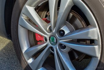 Škoda Octavia 2 RS 2.0 TDI - 12