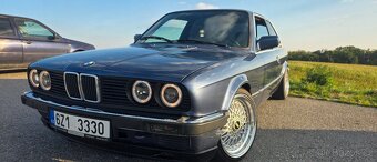 BMW E30 323i 1985 - 12