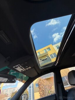 BMW E60 535D 200kw, M paket,adaptiv,šibr,sportsize - 12