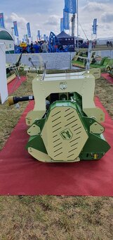 Mulčovač STARK pre traktor - 12