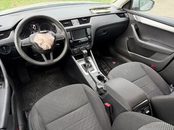 ŠKODA OCTAVIA COMBI III 2.0tdi 110kw 2016 ČR - 12