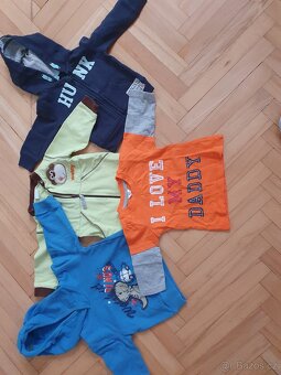 Dětské oblečení - 12