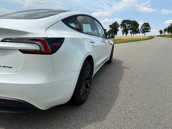 Tesla Model 3 Long Range Highland - 12
