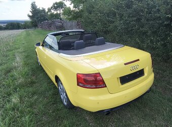 Audi A4 Cabrio 3,2TFSI - 12