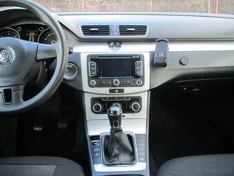 Volkswagen Passat B7 2.0 TDI - 12