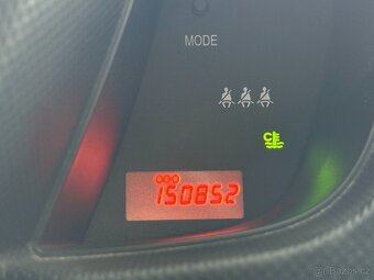 Toyota Urban Cruiser 1,3 74 kW,KLIMATIZACE - 12