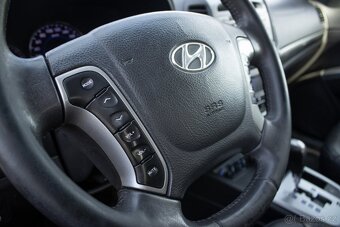 Hyundai Santa Fe 2,2 CRDi Premium A/T 4x4 /AJ NA SPLÁTKY/ - 12