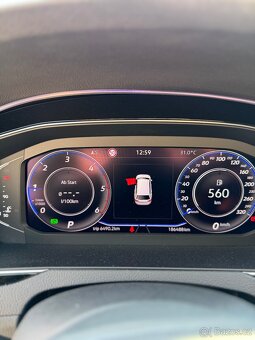 VW Passat - 12