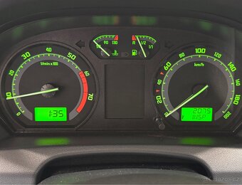 Škoda Fabia Classic 1.2 HTP r.v 2006 Najeto: 2,075 km - 12