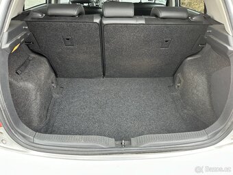 UNIKÁTNÍ TOYOTA  AURIS V ÚPRAVĚ BEMANI-SPORT.VERZE - 12