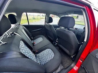 ŠKODA FABIA 1.4 16V Combi - 12