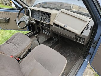 Škoda Favorit - 12