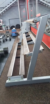 Stojan pro jednoruční činky - NOVÝ - 12