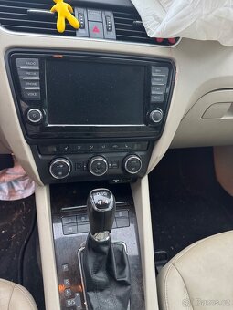 Prodám náhradní díly Škoda Octavia 3/III - 12