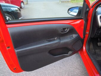 Peugeot 108 1.0i 51kw(70hp) r.v.1/2018 - 12