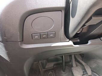 Iveco Daily 70C18 P/A 3,0D Valník,Plachta,čelo 2021 - 12