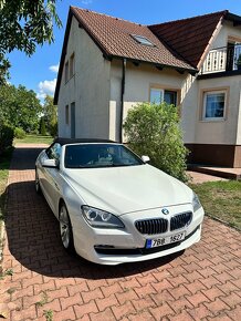 BMW 650i Cabrio - alpinweiss, 4,4 V8. Serviska - 12